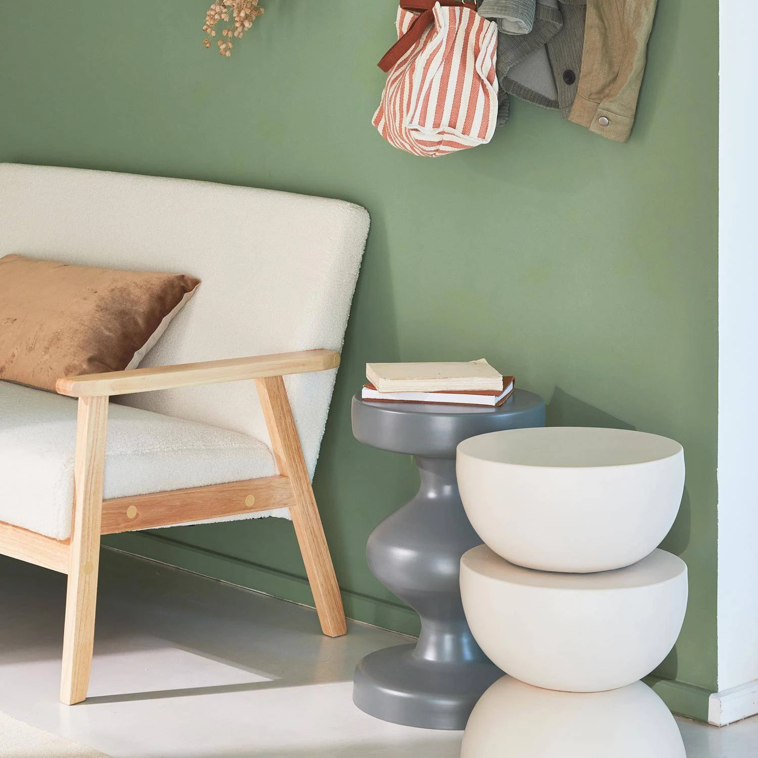 Table D'appoint, Bout De Canapé, Table De Chevet En Métal, Ø32 X H 46.5cm Couleur : Crème 3 Table D'appoint, Bout De Canapé, Table De Chevet En Métal, Ø32 X H 46.5cm Couleur : Crème – Image 3